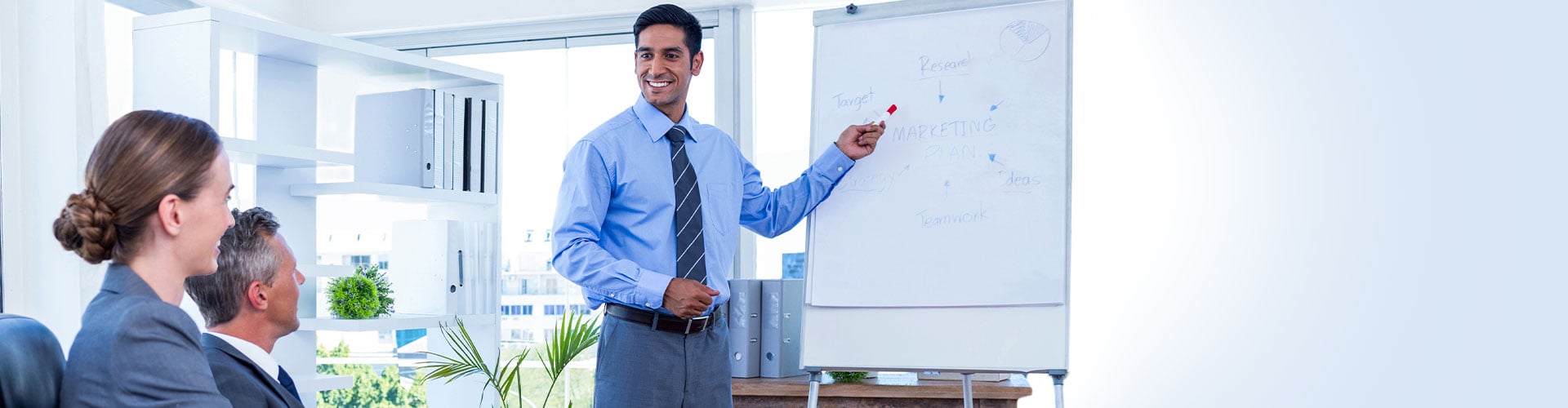 Achieving-Sales-Excellence–B2B-Desktop